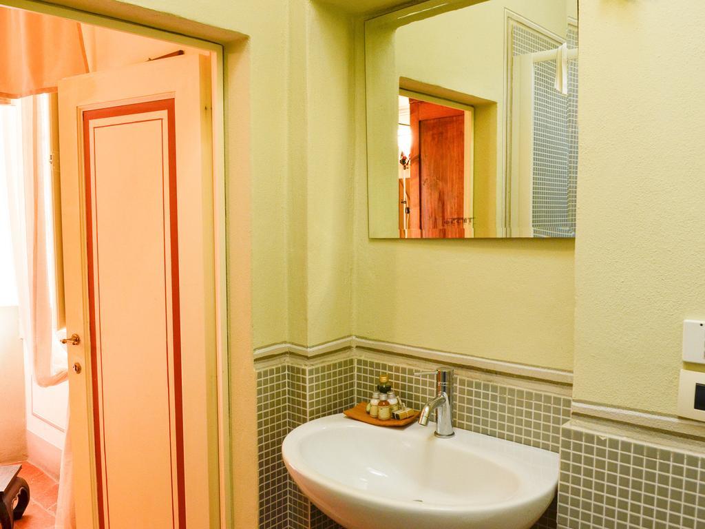 B&B Vicolo Della Scala Кортона Стая снимка