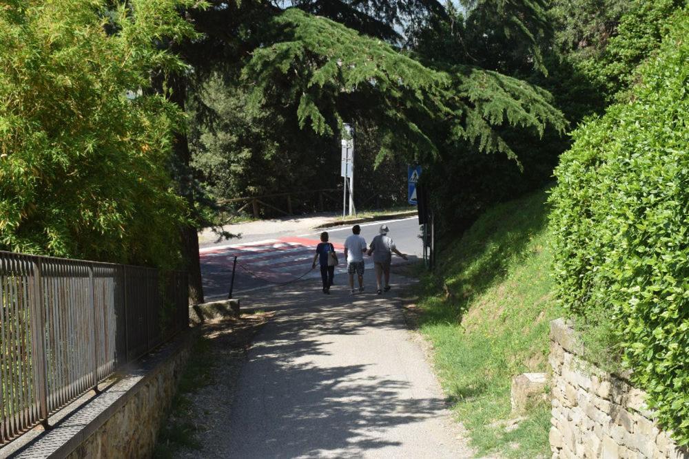 B&B Vicolo Della Scala Кортона Екстериор снимка